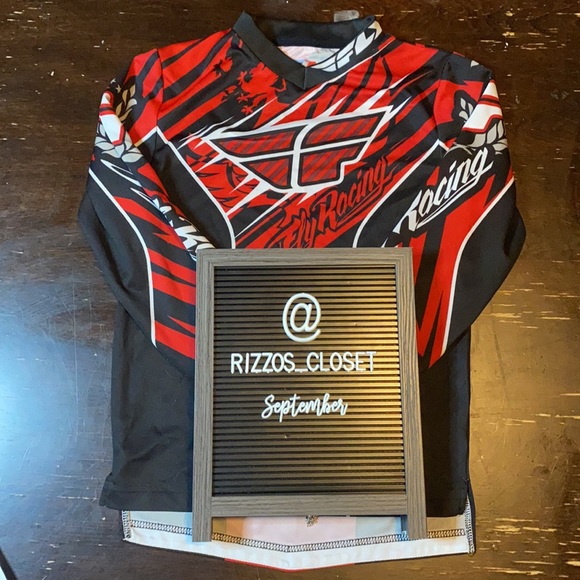 Red Boys Fly Racing Jersey - Picture 6 of 7
